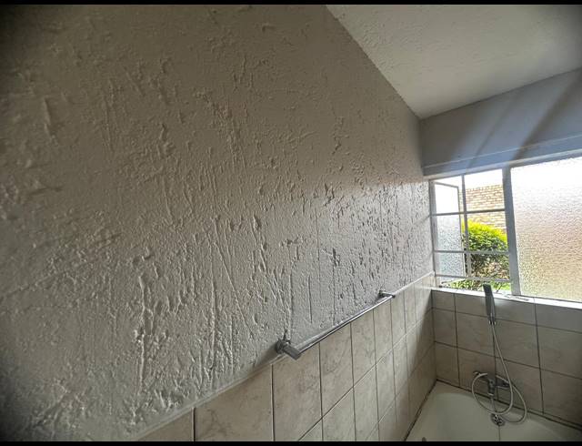 2 BEDROOM APARTMENT TO LET IN KENLEAF